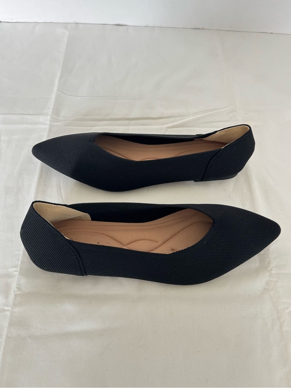 NWOT Semwiss Black Pointed Knit Slip-On Flats Size 40/9
